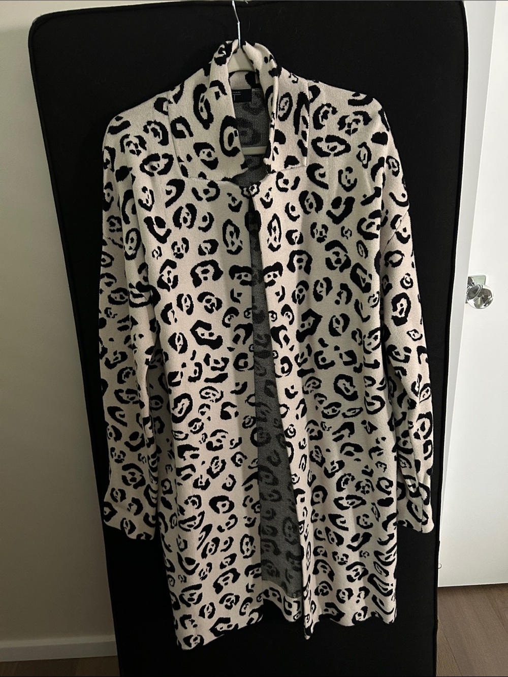 Tahari Leopard Print Long Cardigan - Cream & Black